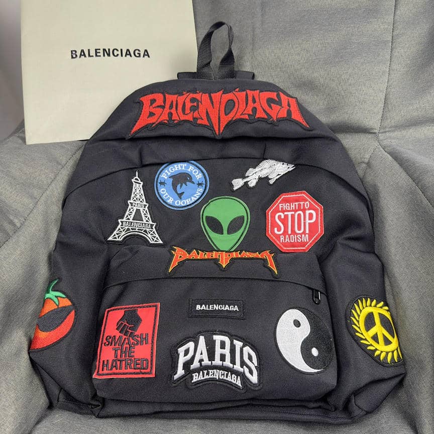 1 Backpack-15